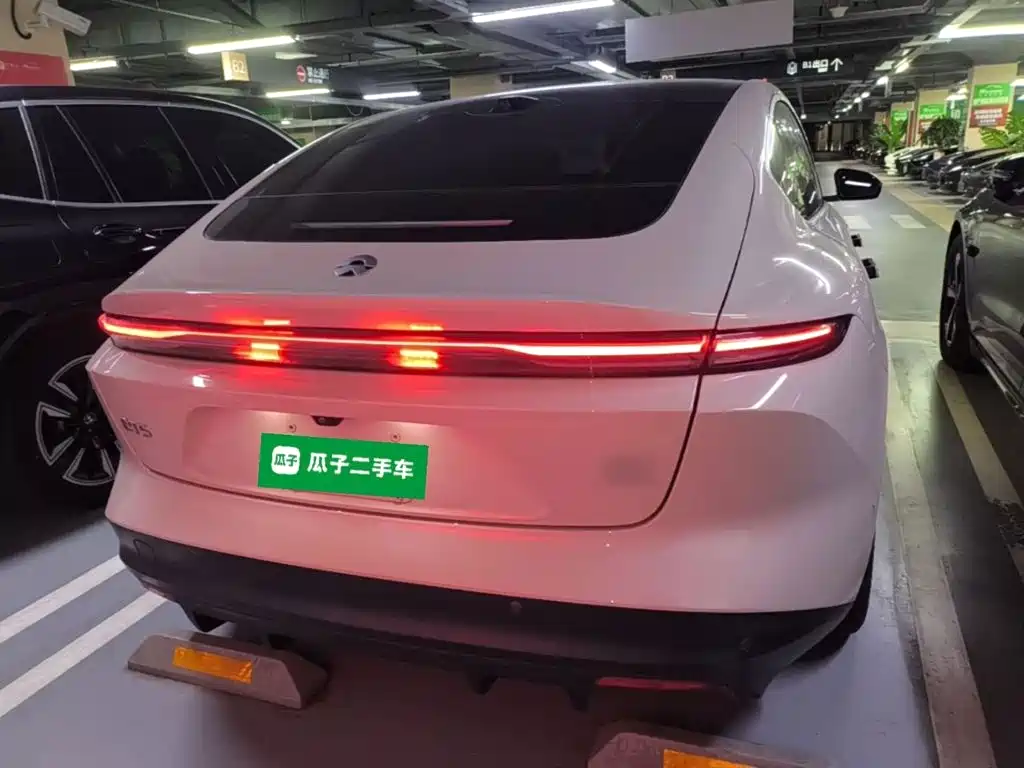 Фото 6 - NIO ET5