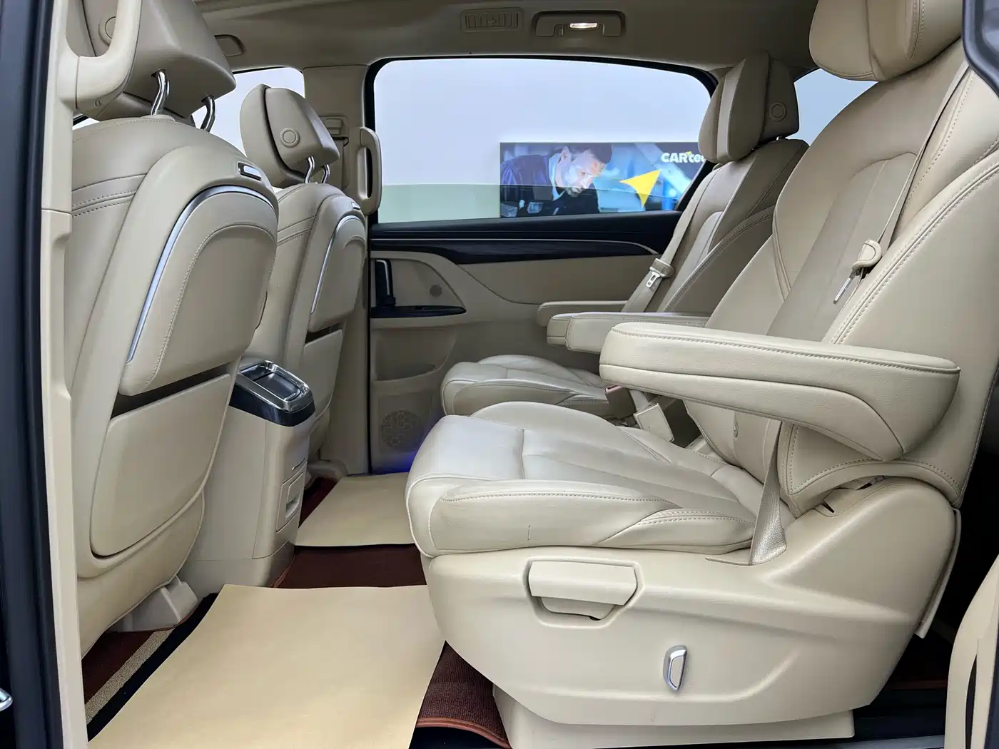 Buick GL8 2023 ES Landmaster Exclusive фото 24