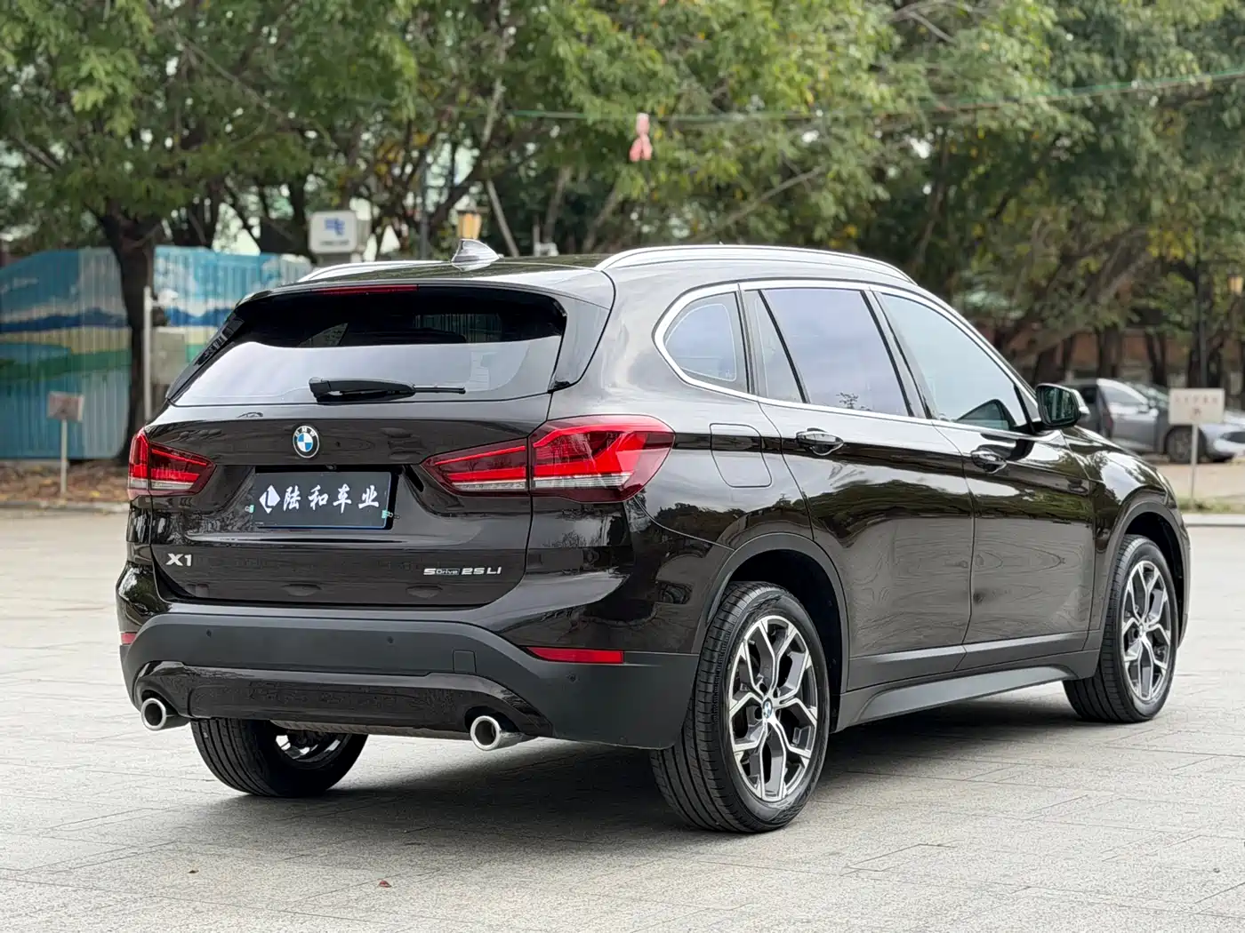 BMW X1 2022 sDrive25Li Leading фото 22
