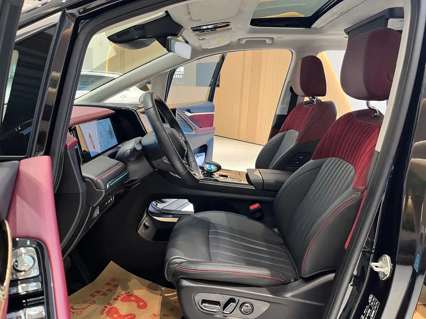 GAC Trumpchi Trumpchi E9 2023 E9 MAX фото 10