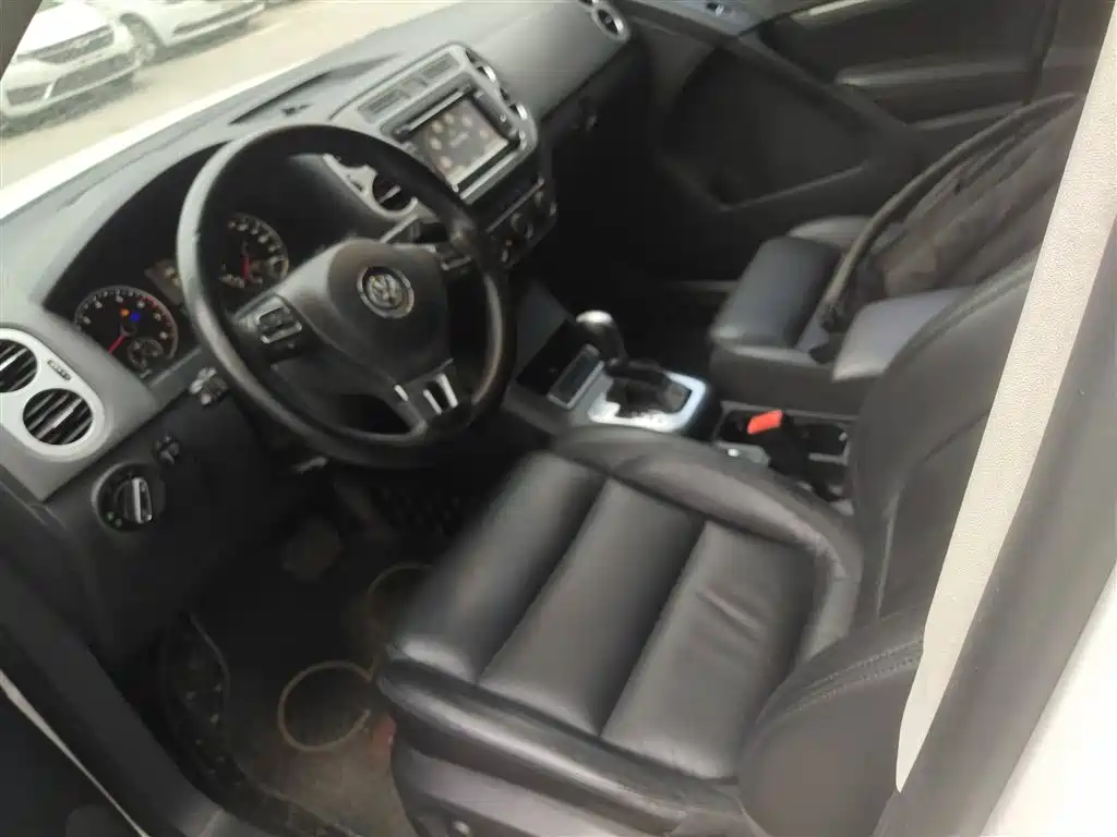 Volkswagen Tiguan 2013 1.8TSI Automatic 2WD Luxury Model фото 15
