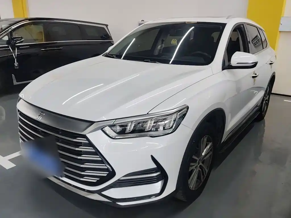 Photo 2 - BYD Song Pro