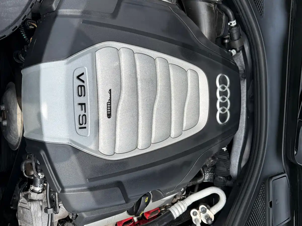 Фото 31 - Audi A6L