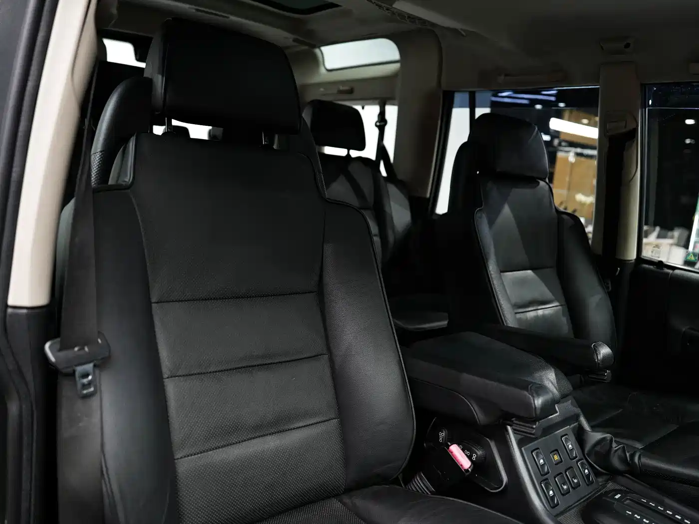 Land Rover Discovery 2004 Model 4.0 New Discovery фото 22