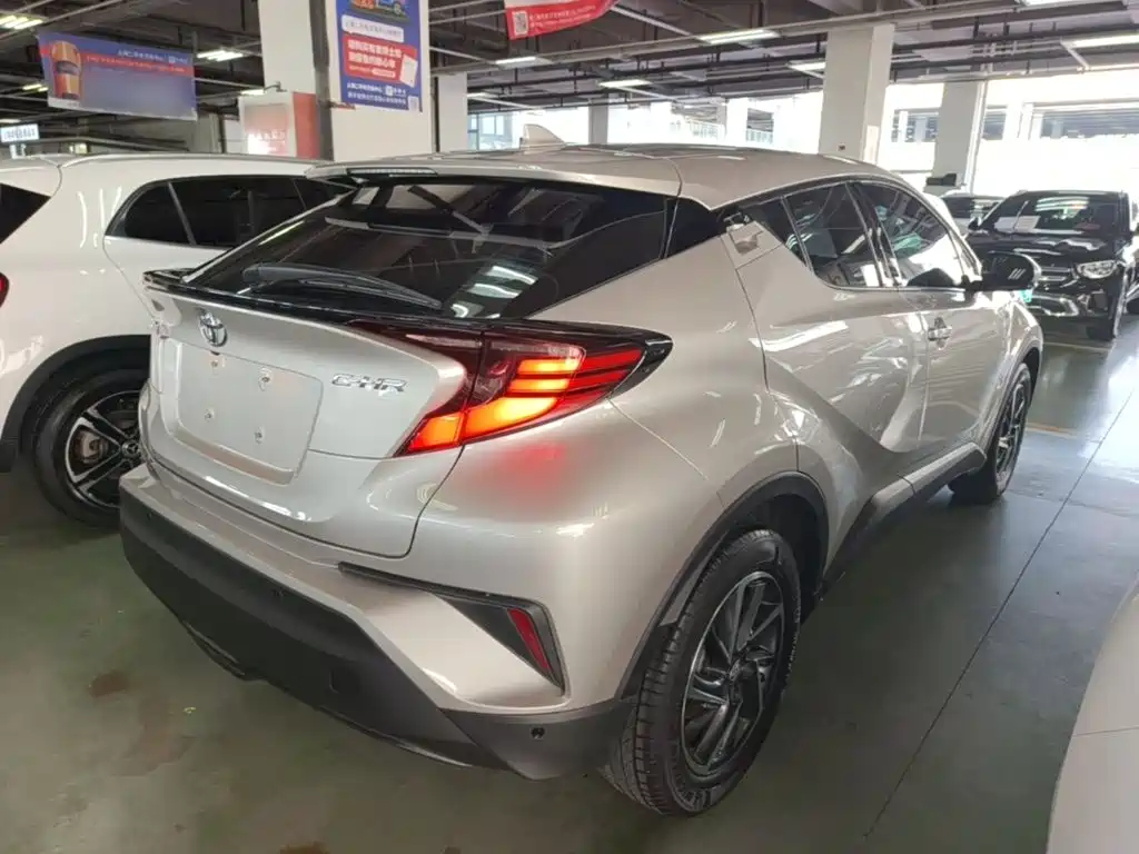 Toyota C-HR 2022 2021 2.0L Luxury Edition