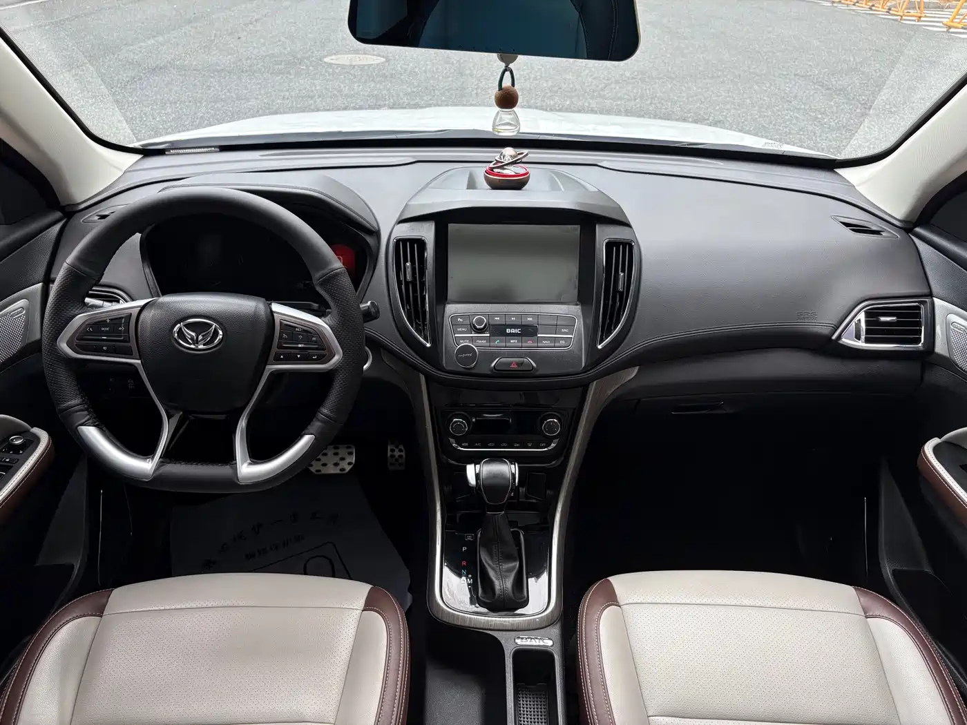 BAIC Huansu S5 2017 2017 1.3T CVT Premium