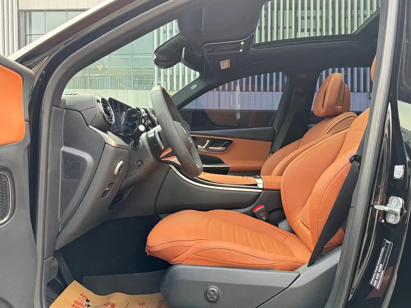 Mercedes-Benz GLC 2023 GLC 260 L 4MATIC Luxury 5-Seater фото 14