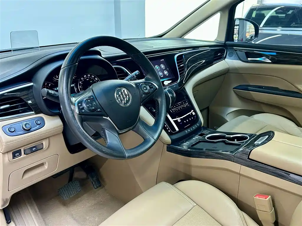 Buick GL8 2018 ES 28T Flagship Type China VI фото 8