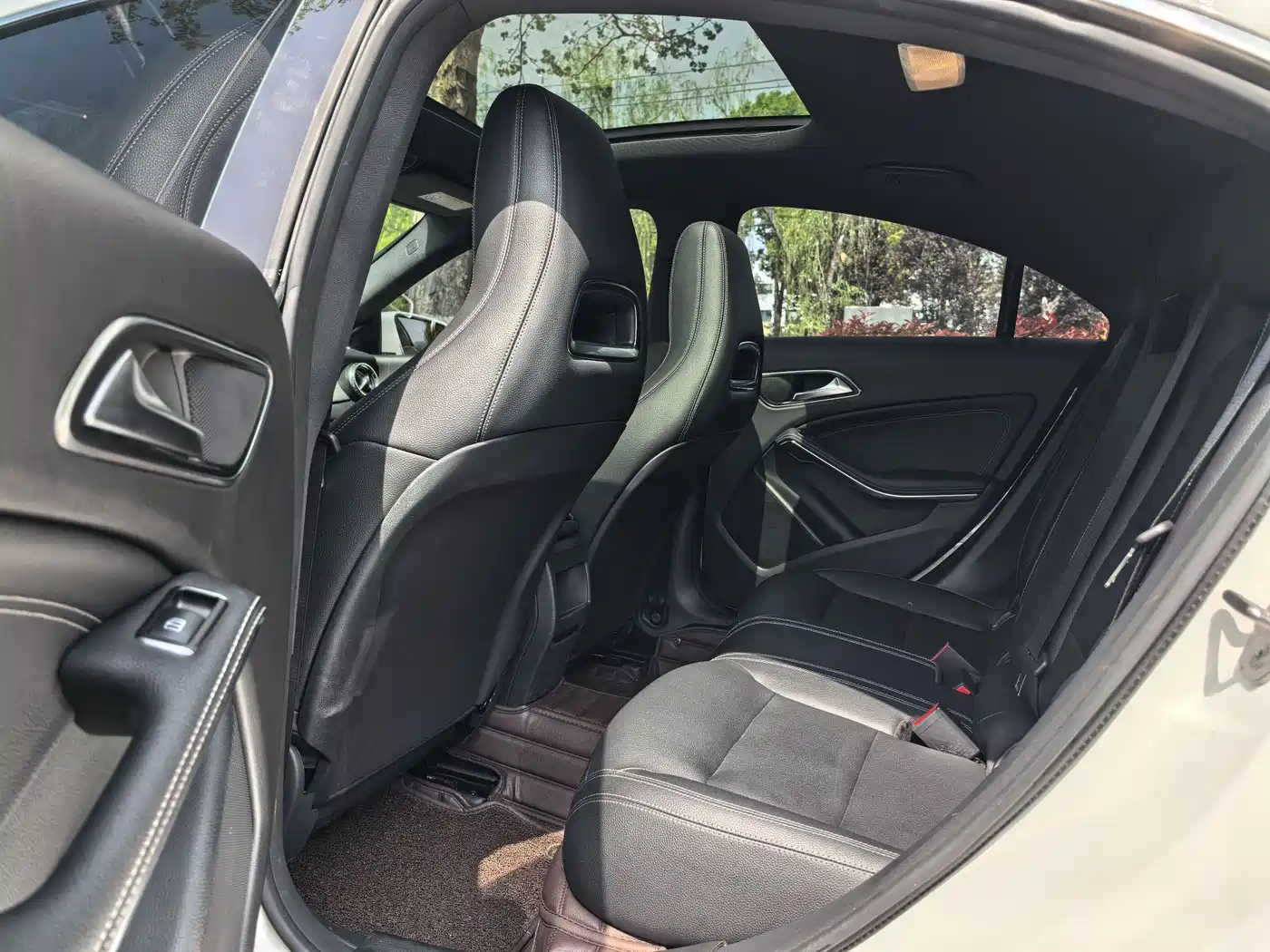 Mercedes-Benz CLA (Import) 2018 CLA 200 Fashion Edition фото 7