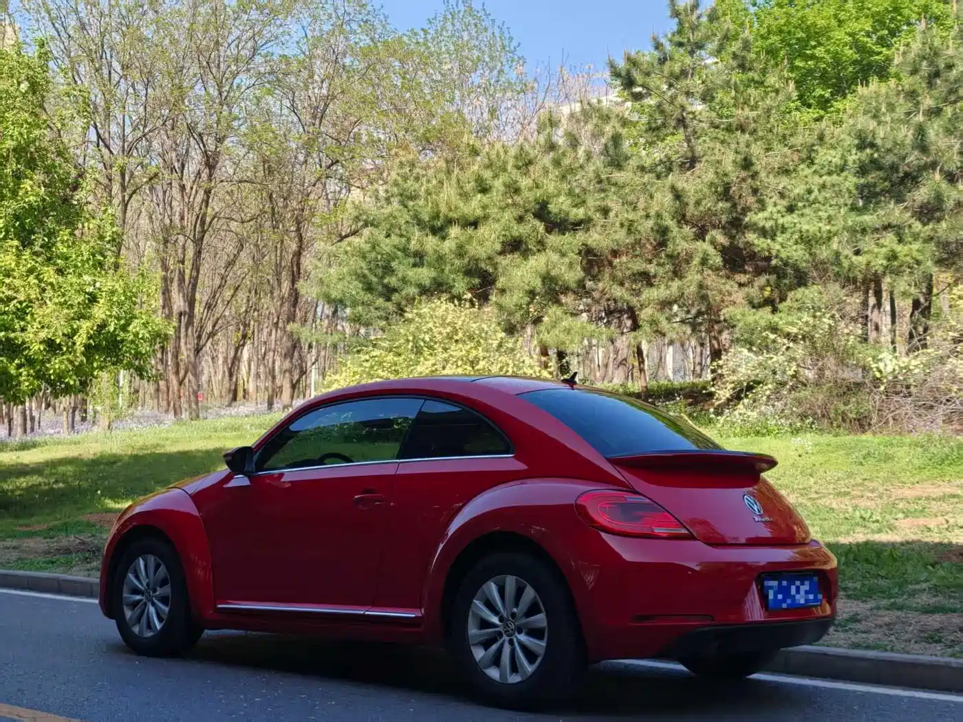 Volkswagen Beetle 2013 1.2TSI Comfort фото 4