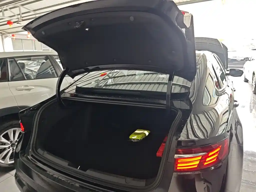 Фото 19 - Geely Preface