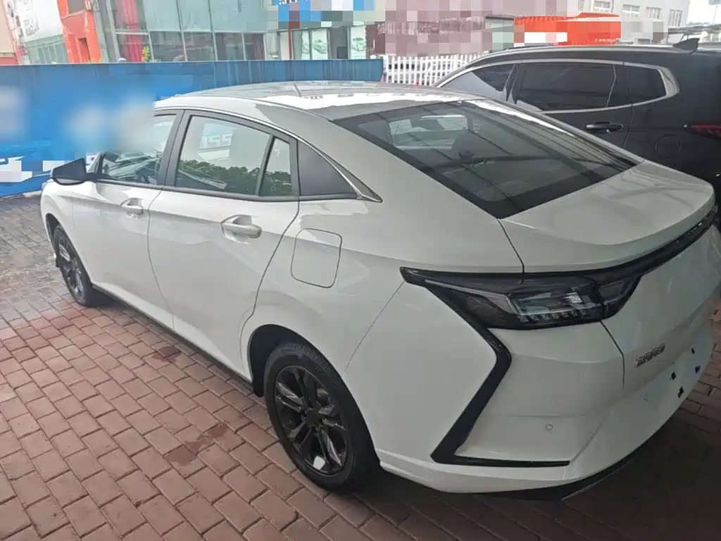 Dongfeng Aeolus Yixuan 2025 2025 1.5L Auto Luxury