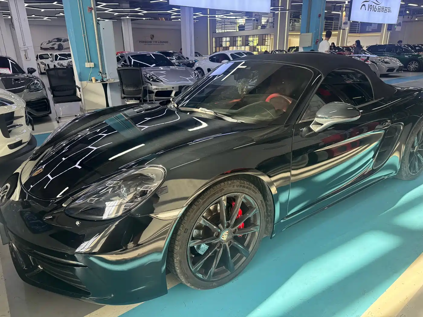 Porsche 718 2016 2016 Boxster 2.0T