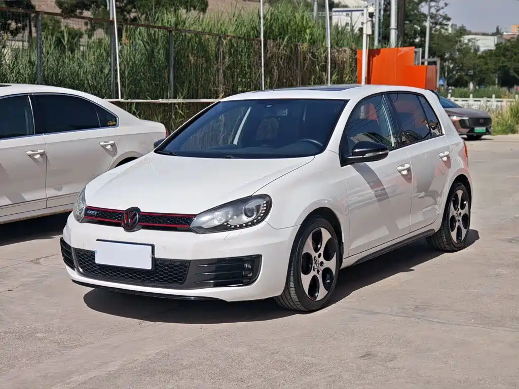 Volkswagen Golf GTI 2013 2012 2.0TSI GTI