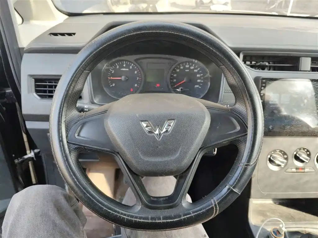 Wuling Motors Wuling Hongguang PLUS 2020 2020 1.5L Manual Standard 5-seater