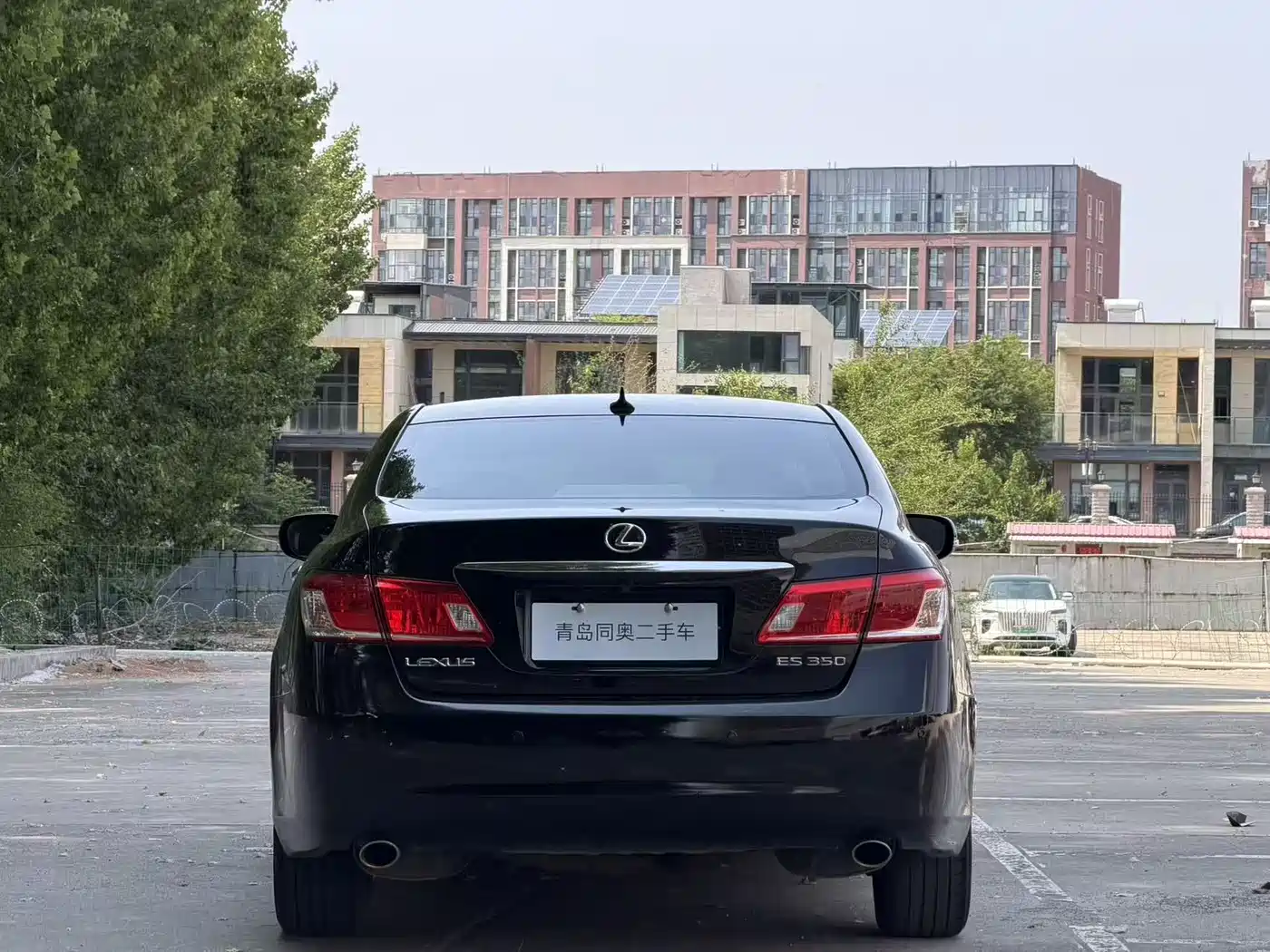 Фото 5 - Lexus ES