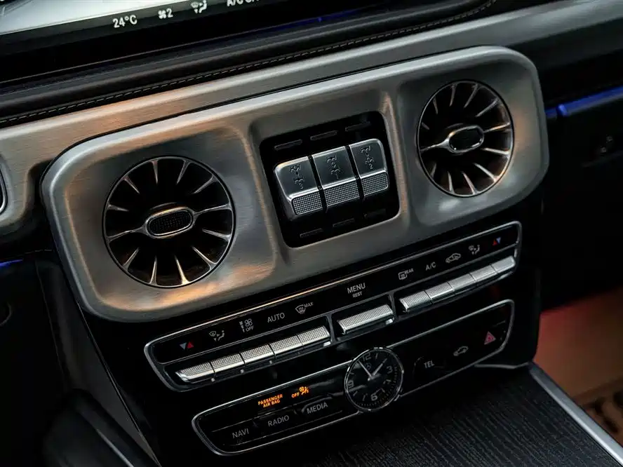 Mercedes-Benz G-Class 2021 G 500 Blazing Flame Special Edition фото 18