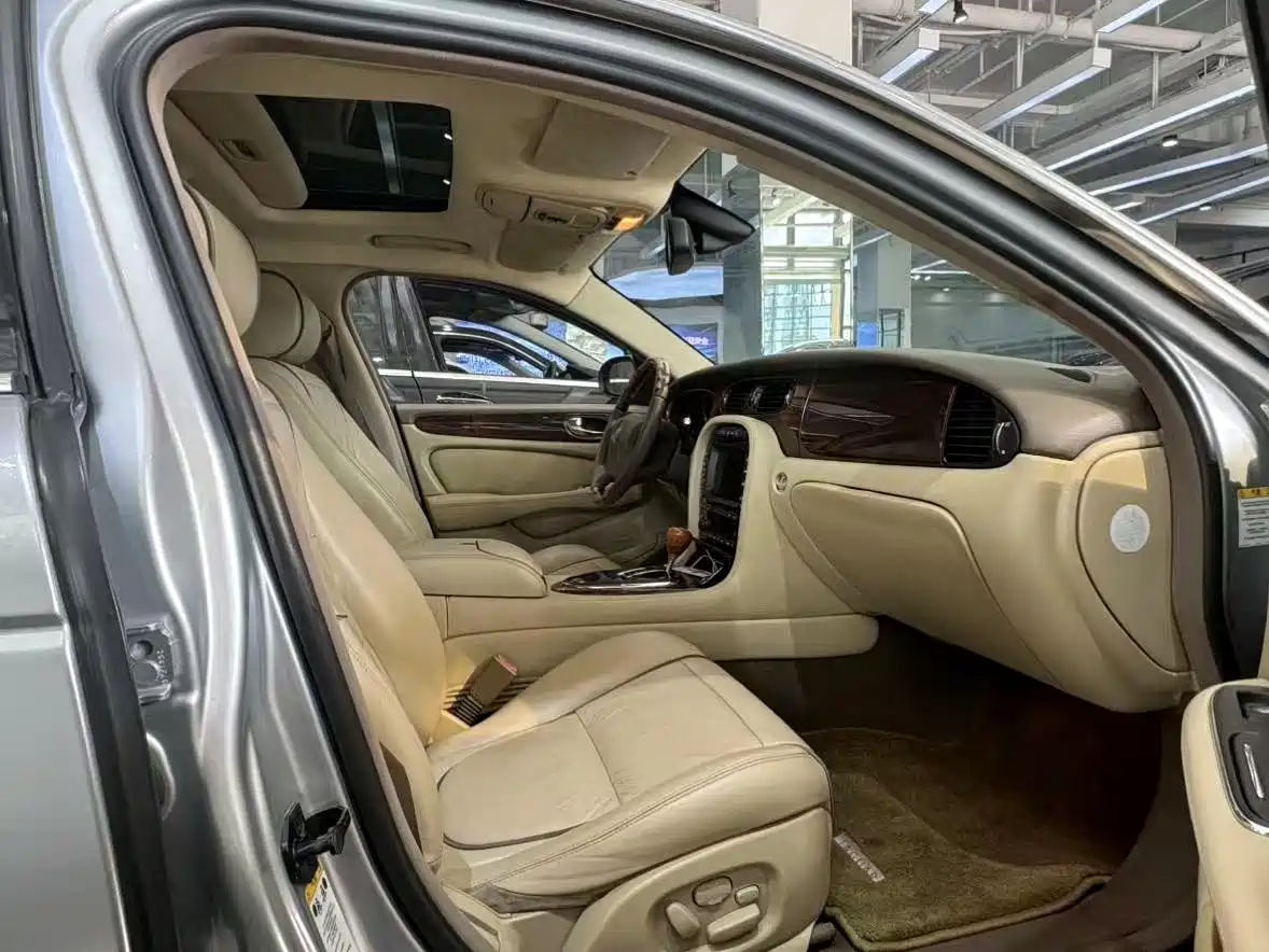 Jaguar XJ 2007 Model XJ6L 3.0 Royal Long Wheelbase фото 8