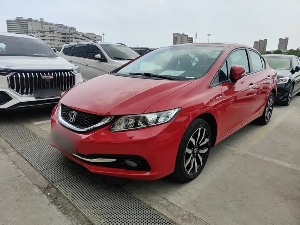 Фото 2 - Honda Civic