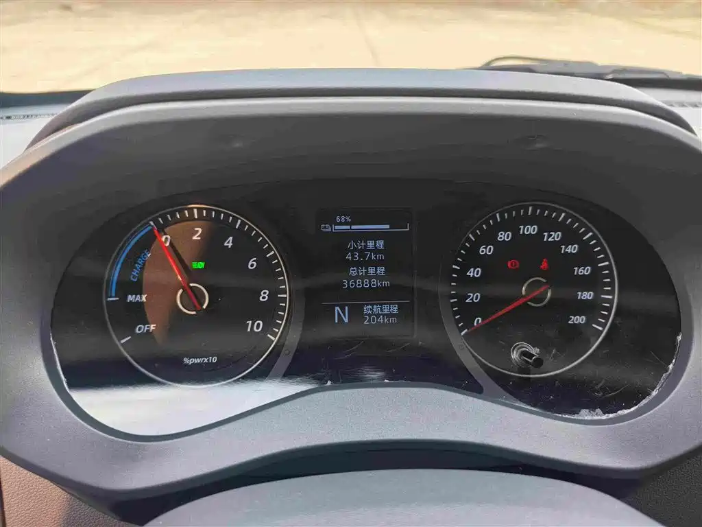 Wuling Motors Wuling Yangguang 2025 2024 300km Comfort Passenger Version 60kW