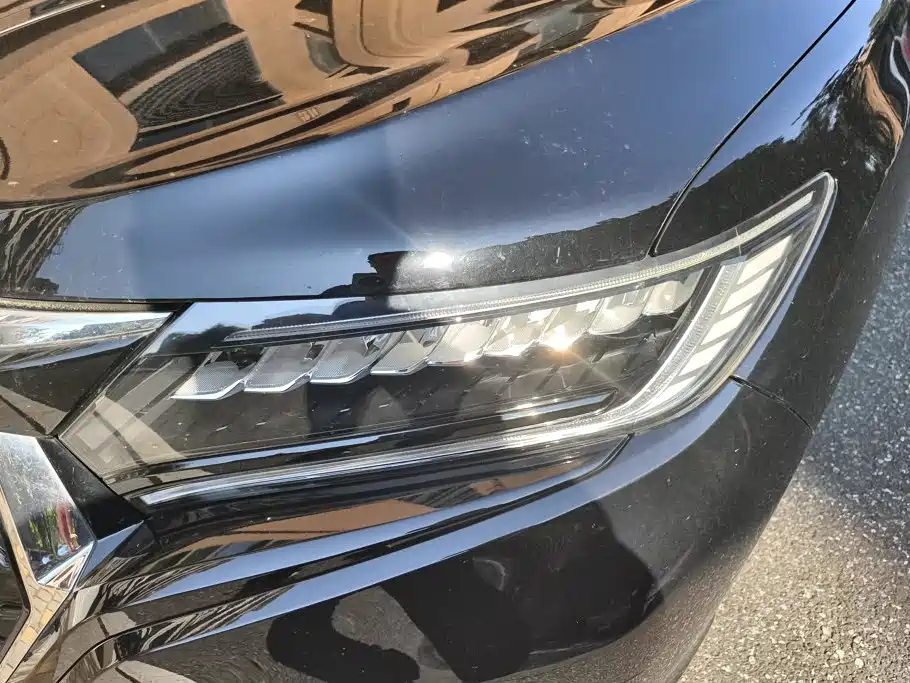Фото 5 - Honda UR-V