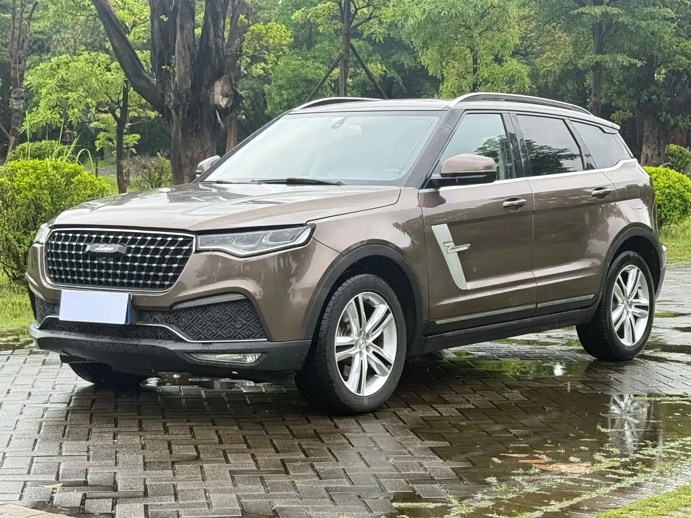 Zotye T700 2017 1.8T DCT Premium