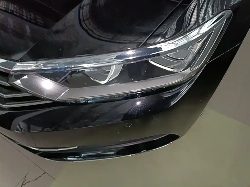 Volkswagen Magotan 2017 330TSI DSG Luxury фото 24