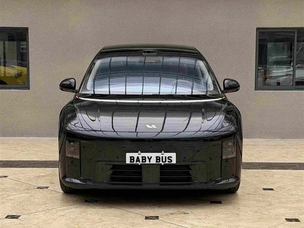 Li Auto Li i8 2026 2025 Standard Edition