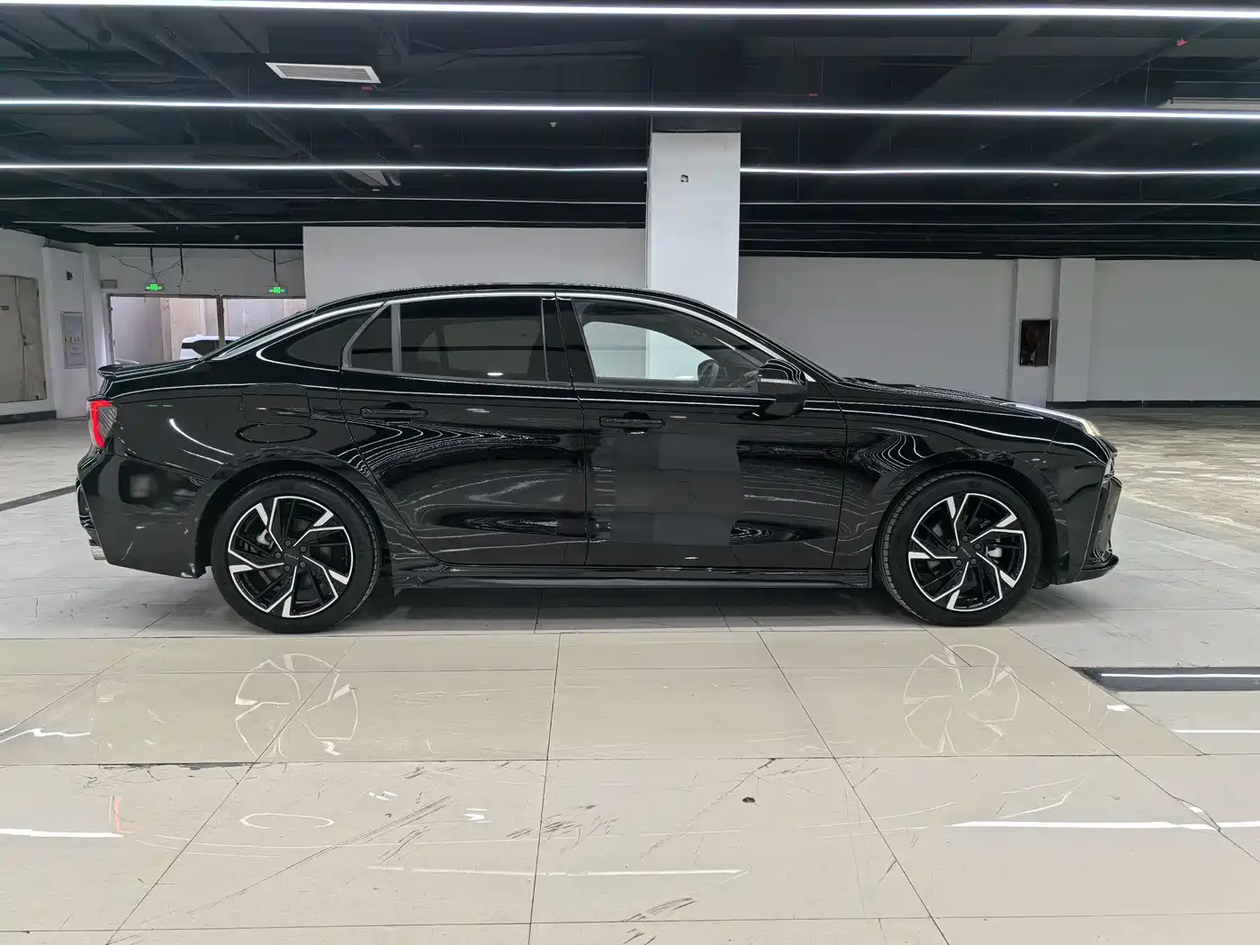 LYNK 03