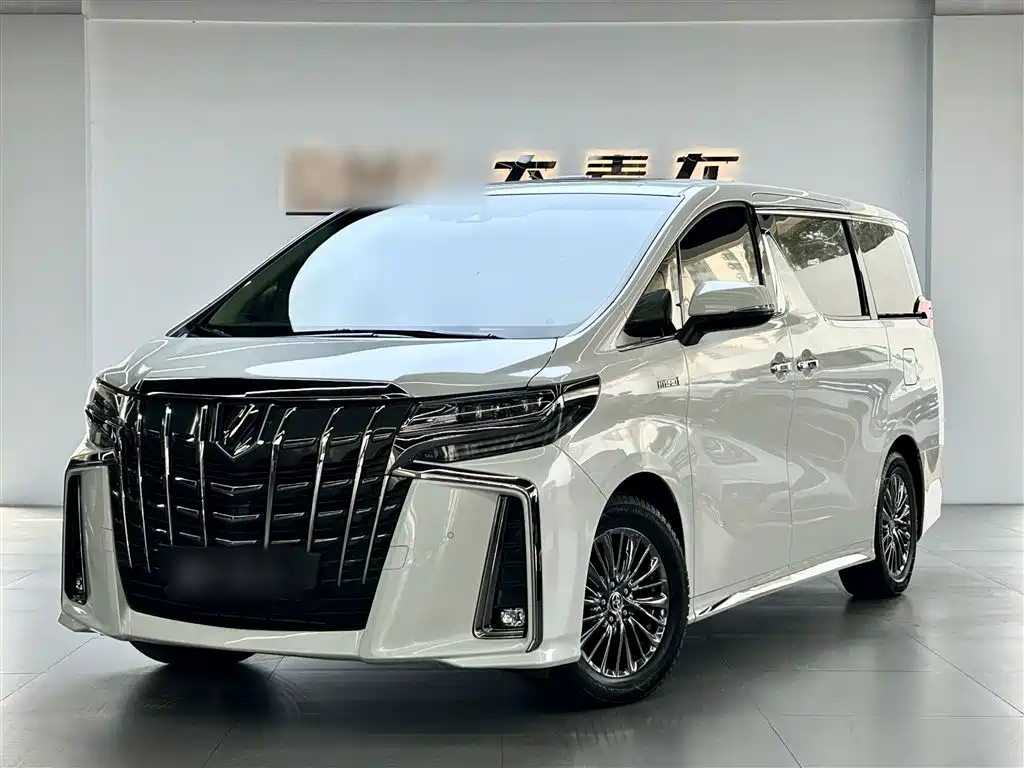 Toyota Alphard 2023 Dual Hybrid 2.5L Ultimate Gold Edition фото 2