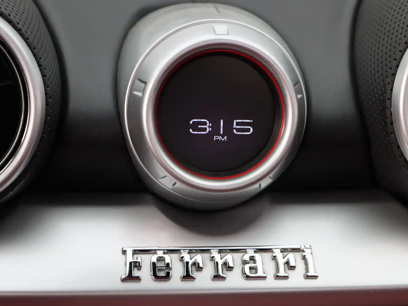 FERRARI CALIFORNIA T