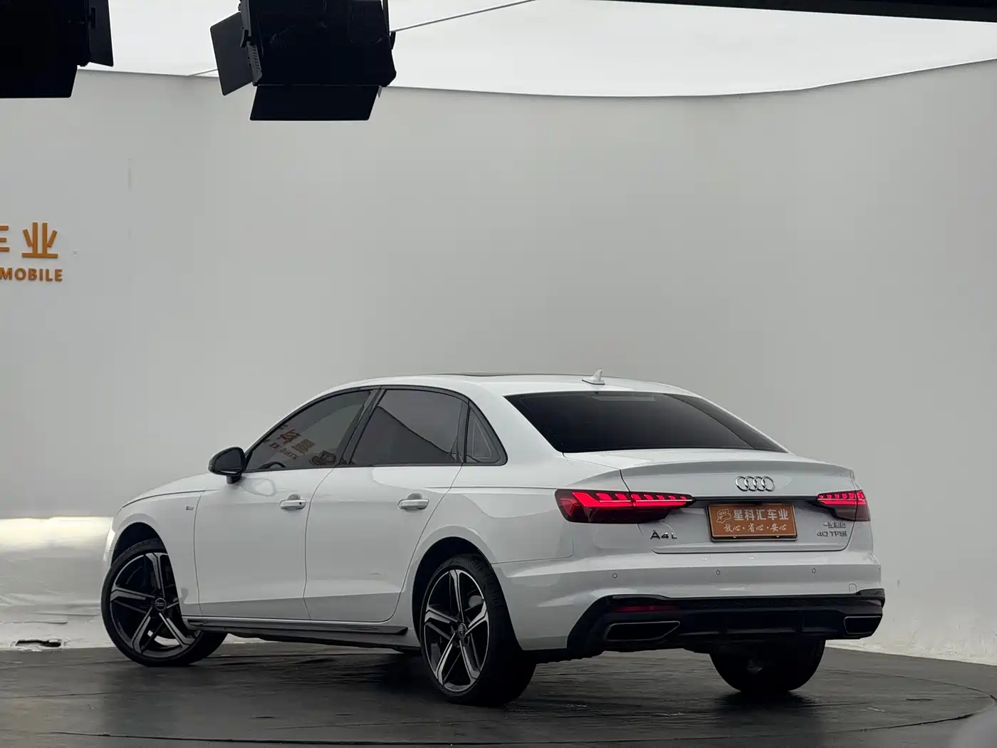 Audi A4L 2024 40 TFSI Luxury Dynamic фото 12