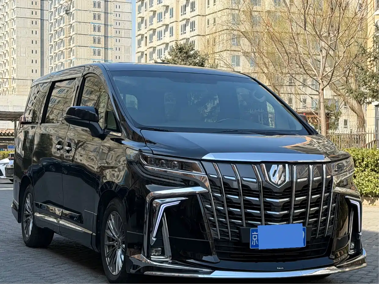 Toyota Alphard 2011 Model 2.4L Luxury фото 3