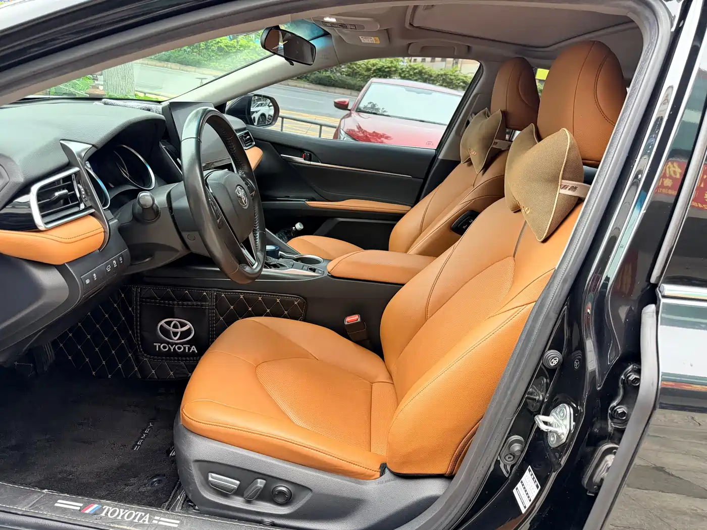 Toyota Camry 2021 2.0G Luxury Edition фото 9