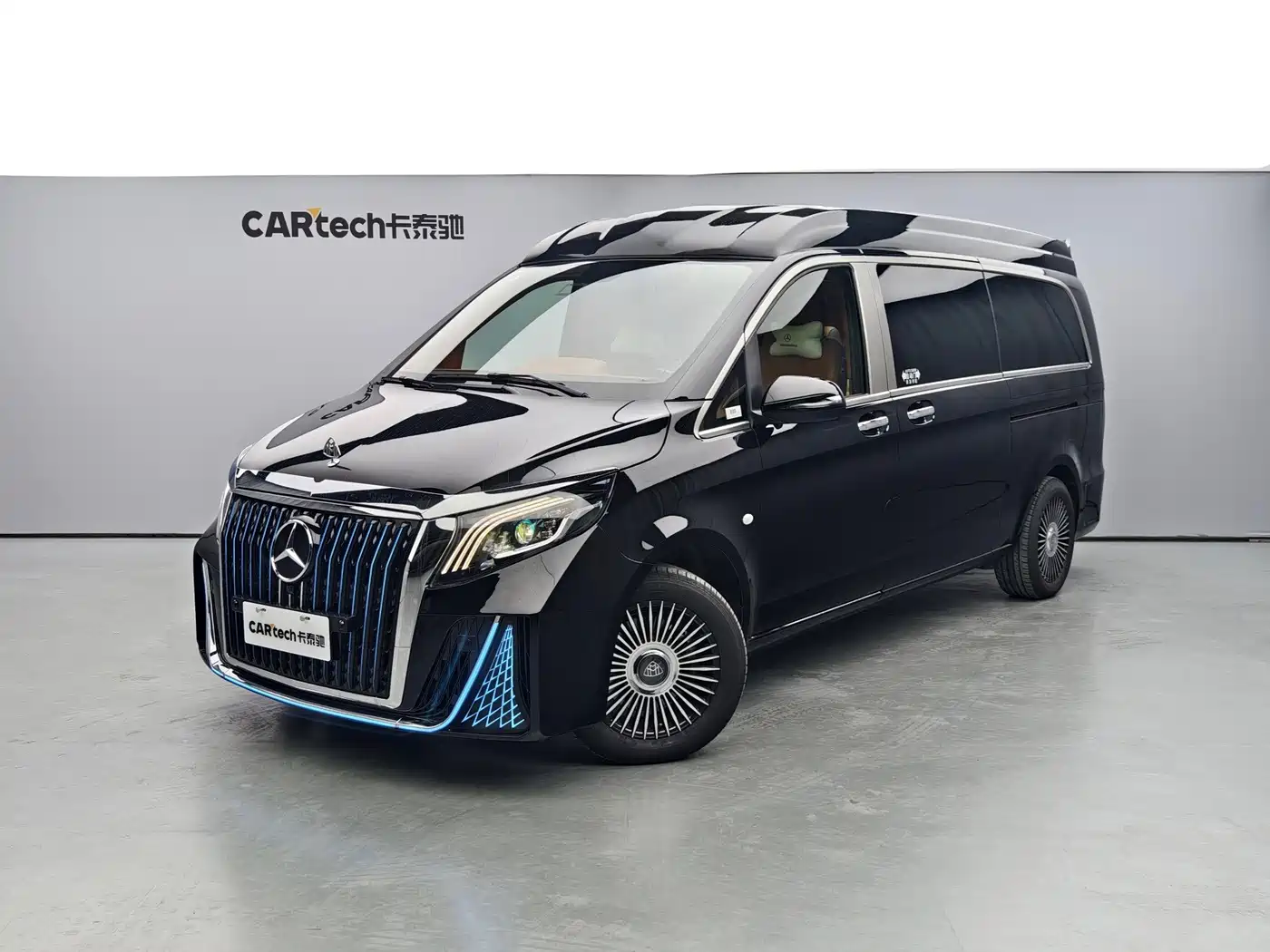 Mercedes-Benz Vito 2024 2.0T Business 7-Seater