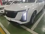 Фото 24 - Cadillac XT5