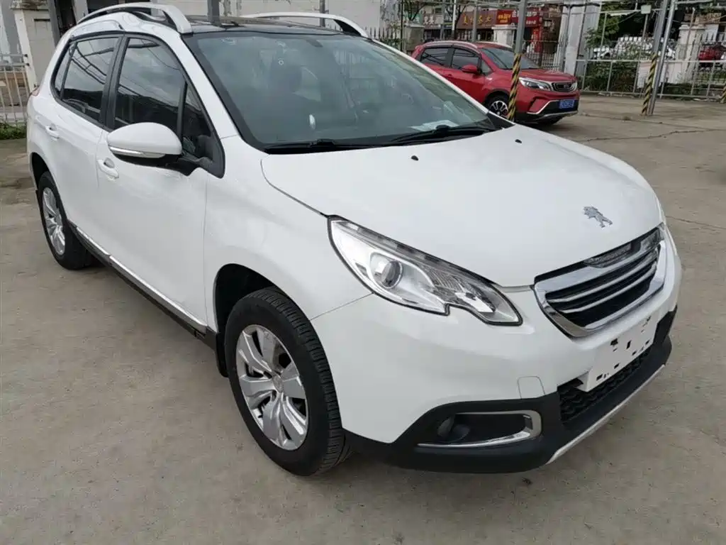 Peugeot 2008 2014 1.6L Manual Fashion Edition фото 4