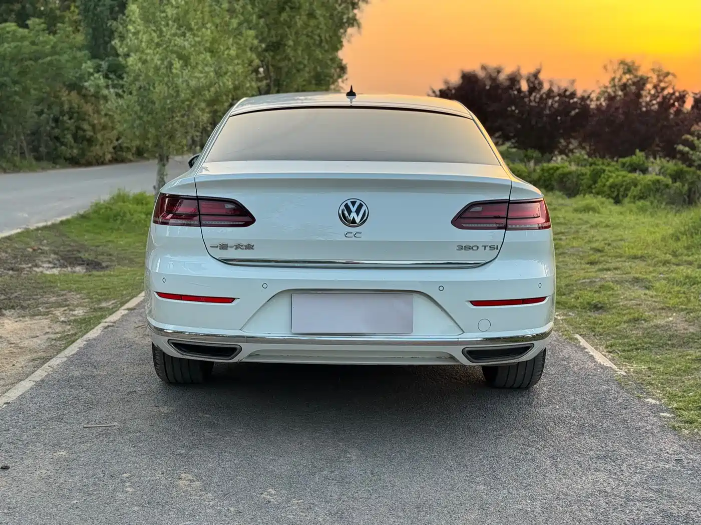 Volkswagen FAW-Volkswagen CC 2019 330TSI Charm Edition China VI фото 6