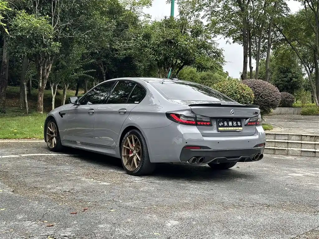 Фото 15 - BMW 5 Series (Import)