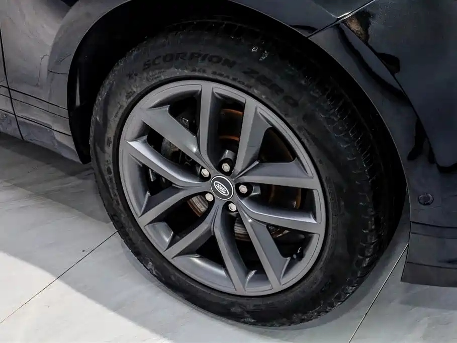 Land Rover Range Rover Velar 2024 Dynamic SE фото 34