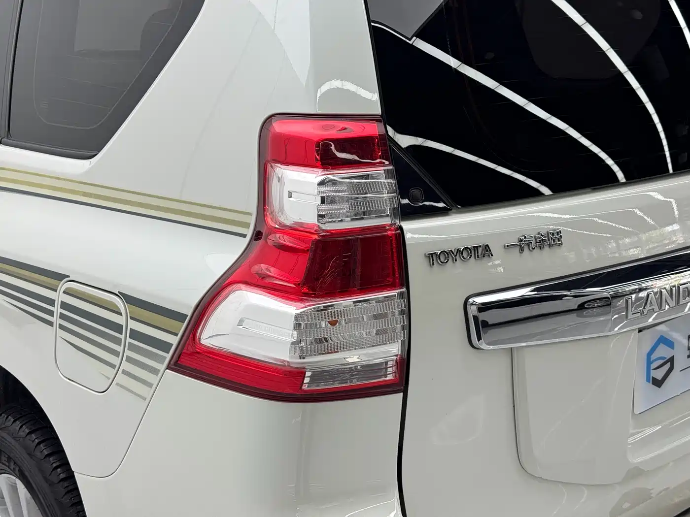 Toyota Prado 2016 3.5L Auto VX NAVI фото 18