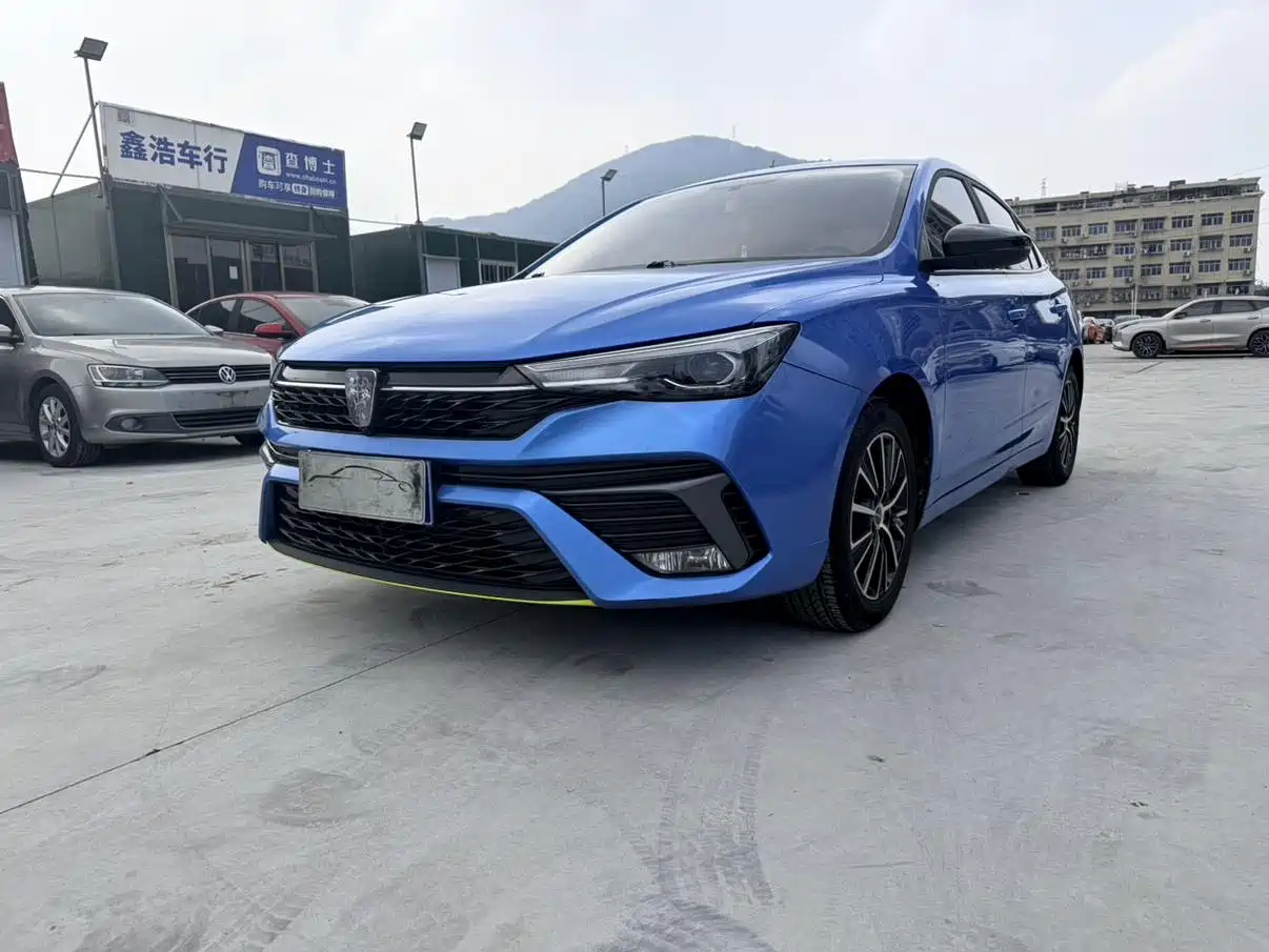 Фото 1 - Roewe i5