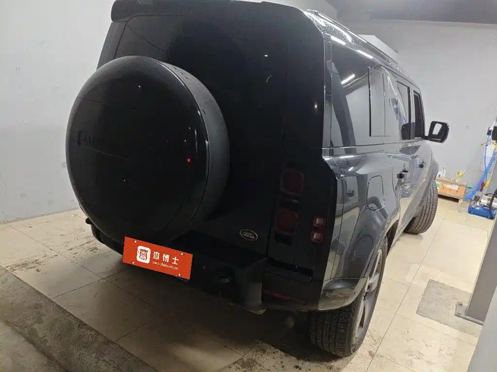Land Rover Defender 2025 2025 110 3.0T P400 -Dynamic HSE
