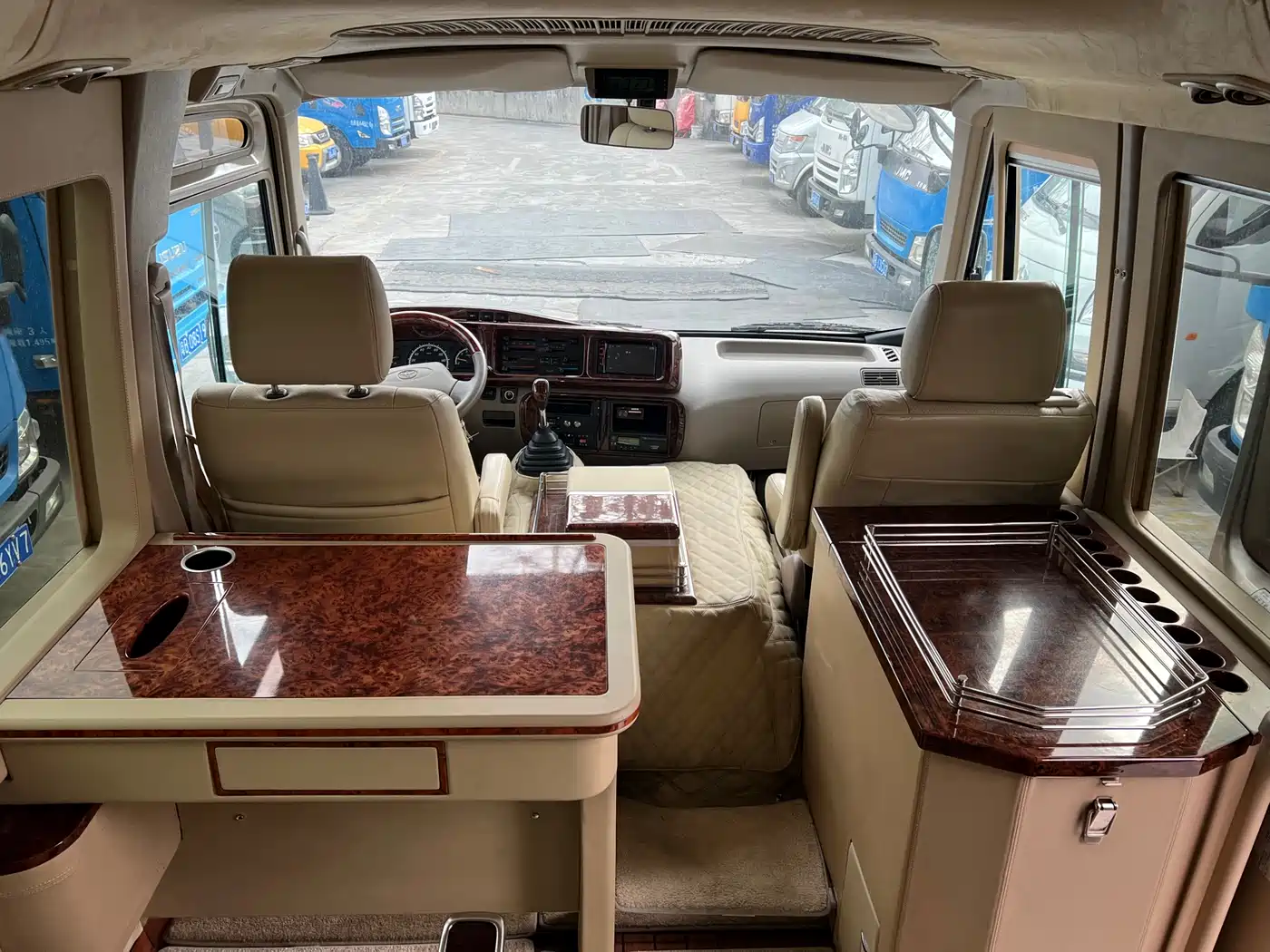 Toyota Coaster 2015 4.0L Premium Bus GRB53L-ZCMSK 20-seater фото 10