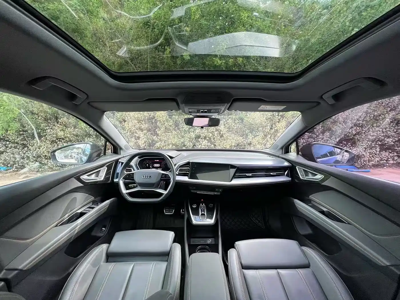 Audi Q4 e-tron 2024 40 e-tron Pioneer Edition фото 5