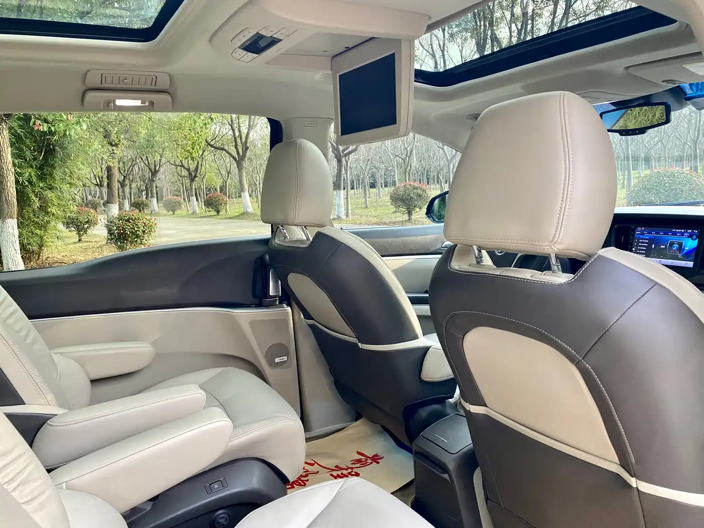 Buick GL8 2013 3.0L XT Luxury Business Flagship Edition фото 10