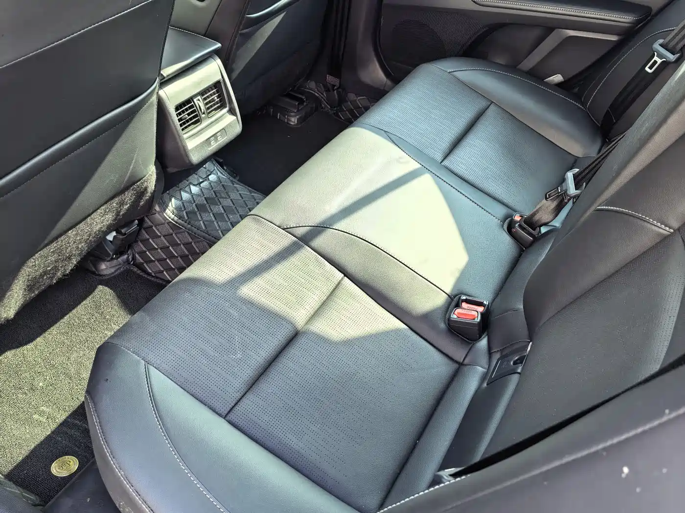 Toyota Camry 2024 Hybrid 2.0HG Premium Edition фото 5