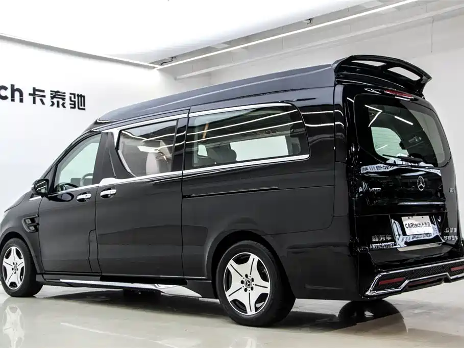Mercedes-Benz Vito 2024 2.0T Business 8-Seater фото 6