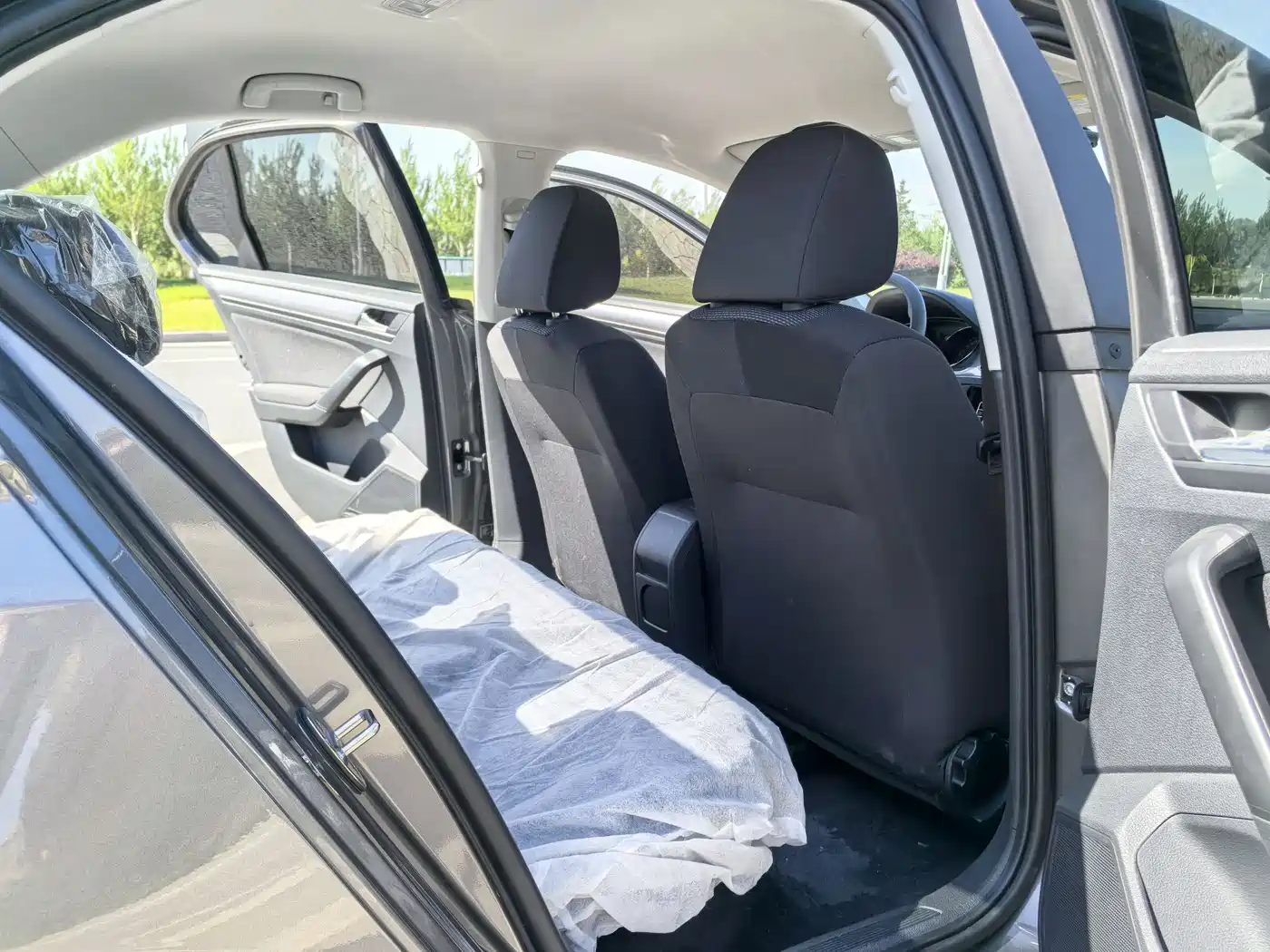 Volkswagen Bora 2016 Model 1.6L Automatic Fashion фото 13