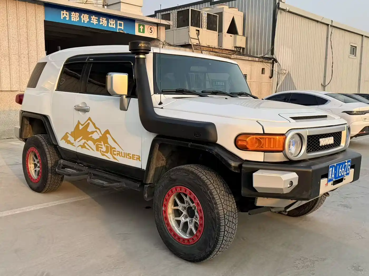Toyota FJ Cruiser 2007 4.0L фото 3